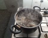 Foto del paso 1 de la receta: Caldo de Puchero con espinaso