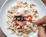 Foto langkah ke 3 dari resep Onigiri Tuna Mayo Rumahan.