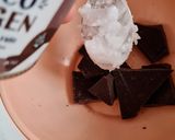Foto del paso 2 de la receta: Chocolate con maní 🍫 ♥ 🥜 #antojito versión saludable