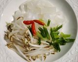 Foto langkah ke 6 dari resep 382. Pho Bo (Vietnamese Noodle Soup).