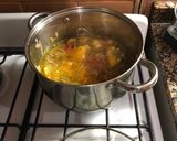 Foto del paso 1 de la receta: Guiso de arroz con pollo a caballo