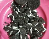 Foto langkah ke 1 dari resep Brownis Oreo Kukus Hanya 2 Bahan.