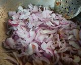 A picture of step 4 of بھنڈی.