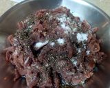 A picture of step 7 of Dry beef chilli.