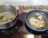 Foto del paso 1 de la receta Alcachofas con almejas