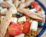 Foto del paso 4 de la receta: Ensalada de lentejas con melva, cherrys y queso feta