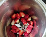 A picture of step 1 of Strawberry Milkshake.