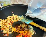 Foto langkah ke 2 dari resep Tumis Toge goreng Oncom.