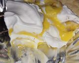 A picture of step 4 of Easy banana cream pie.