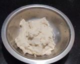 उडीद डाळ, बटाटे, गाजर पकोडे (Urid Dal Batata Gajar Pakode Recipe In Marathi) रेसिपी स्टेप 2 फोटो 