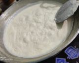 A picture of step 2 of Shahi tukda.