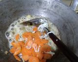 Foto langkah ke 2 dari resep Kwetiau Goreng Cumi.