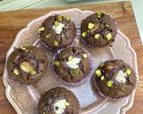 A picture of step 5 of Double chocolate banana cupcake.