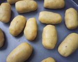 Foto langkah ke 5 dari resep Kroket Kentang Favorit Ibu.