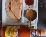 A picture of step 5 of Uttapam.