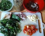 Foto langkah ke 2 dari resep Tauco Udang Cabe Hijau.