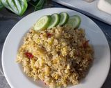 Foto langkah ke 7 dari resep Nasi Goreng Teri Medan ala Solaria.