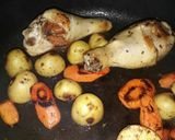Foto del paso 2 de la receta: Pollo y vegetales rostizados