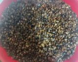 A picture of step 2 of Rajma urad dal.