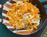 A picture of step 3 of Peanut Raw papaya carrot Thai style salad.