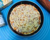 Foto langkah ke 5 dari resep Cheezybite & Sausage Pizza.