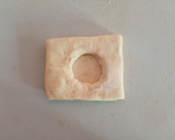 Foto del paso 6 de la receta: Formas de masa hojaldre
