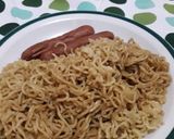 A picture of step 2 of Blessing’s noodles and sausages dinner.