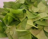 Foto del paso 2 de la receta: Ensalada de Espinacas y Champiñones muy Colorida