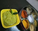 खट्टी मीठी तीखी हरी चटनी(khatti mithi tikhi hari chutney recipe in hindi) रेसिपी चरण 4 फोटो