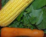 Foto langkah ke 1 dari resep Sayur Bening Bayam Wortel Jagung.
