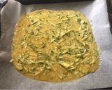 Foto del passaggio 2 della ricetta Rotolo di frittata di zucchine ripiena