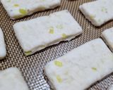 Foto del paso 3 de la receta: GALLETITAS DE QUESO Y PUERROS ❤️
