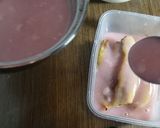 Foto langkah ke 6 dari resep Pisang panggang vla Strawberry.