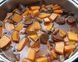 Foto del paso 5 de la receta: Puré de champiñones y calabaza con alubias y chorizo