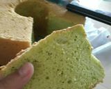 Foto langkah ke 13 dari resep PANDAN Chiffon Cake with poppy seed.
