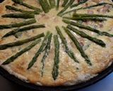 Foto del paso 4 de la receta: Tarta de espárragos y panceta