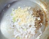 A picture of step 10 of Chicken Chowmein.