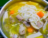 Hình bước làm 4 của món Bánh canh sườn heo cà rốt và nấm đùi gà