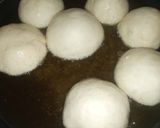 A picture of step 5 of Pillow Doughnuts.