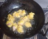 A picture of step 2 of Punjabi Kadhi Pakoda.