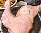 A picture of step 2 of Steam Chicken Thigh.