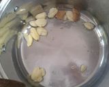 Foto langkah ke 1 dari resep Soup Iga Babi Sawi Asin.