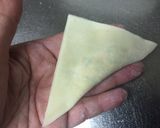 A picture of step 5 of Fish Egg Fried Wantan.