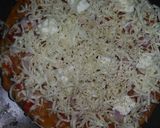 A picture of step 3 of Veg Cheese Pizza.