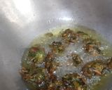 हरे प्याज़ और पालक के पकौड़े (hare pyaz aur palak ke pakode recipe in Hindi) रेसिपी चरण 3 फोटो
