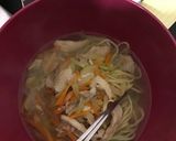 Hình bước làm 4 của món Mì gà Hàn Quốc (닭칼국수)