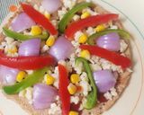 ભાખરી પીઝા (Bhakhari Pizza Recipe in Gujarati) રેસીપી સ્ટેપ3ફોટો