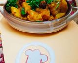 A picture of step 5 of Aloo gravy.
