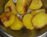 আলু দিয়ে ডিম কষা (aloo diye dim kosha recipe in Bengali) রেসিপি ধাপ - 1 ছবি