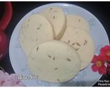 A picture of step 6 of Zeera biscuits.